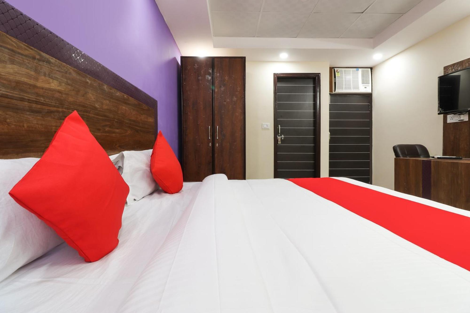 Hotel O Maharaja Gold Νέο Δελχί Εξωτερικό φωτογραφία