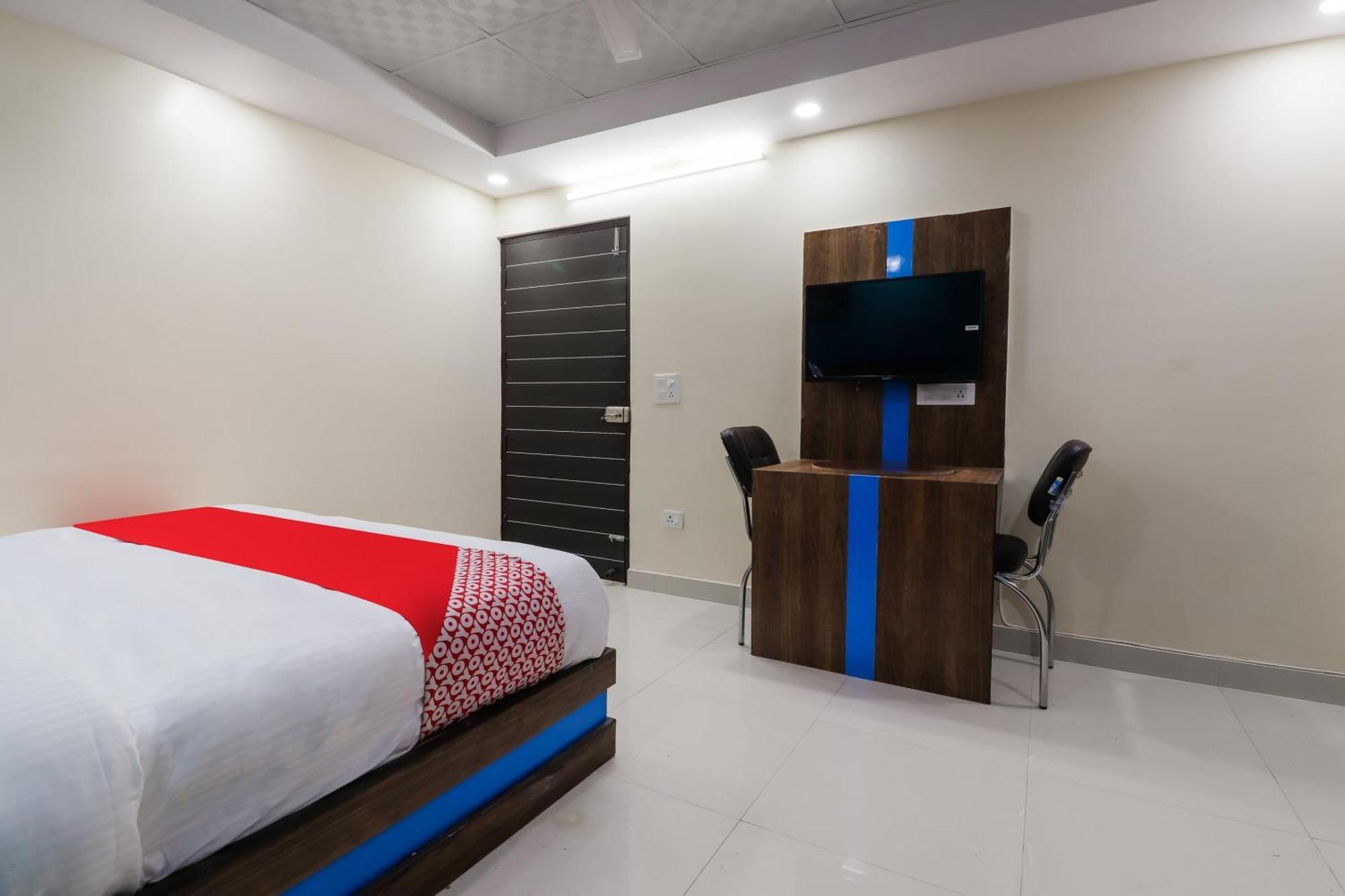 Hotel O Maharaja Gold Νέο Δελχί Εξωτερικό φωτογραφία